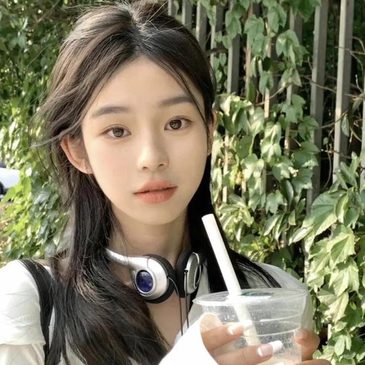 万紫千红花弄蝶